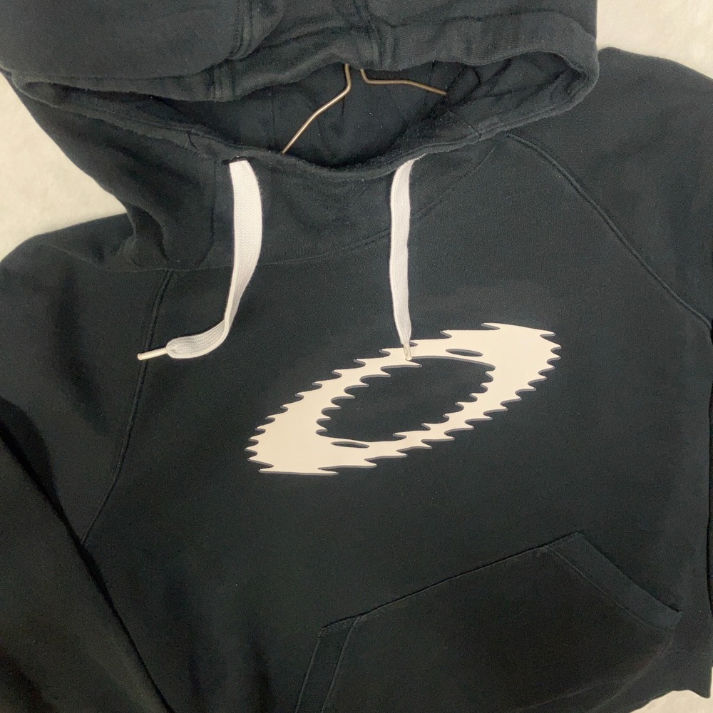 Vintage Y2K Oakley Software Center Logo Hoodie Size Medium Black White 2000s